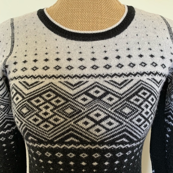 TNA Perfect Apres Ski Sweater - Picture 4 of 5